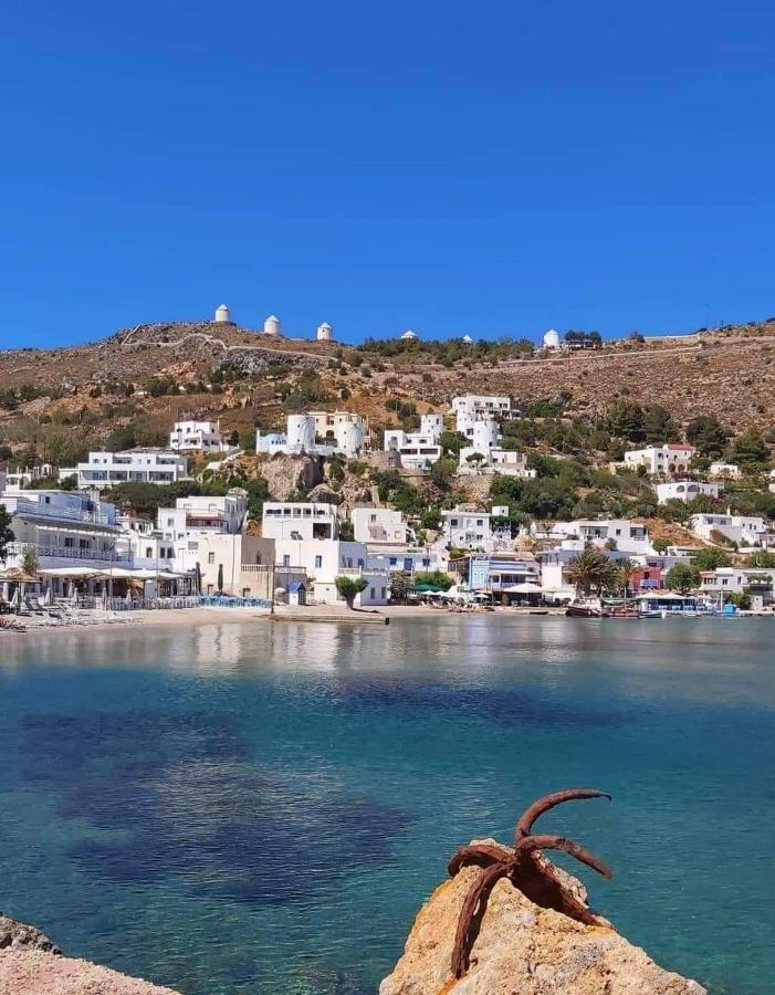 Sweet Home With Two Beds -One Single Room- With Beautiful View! Agia Marina  Eksteriør billede
